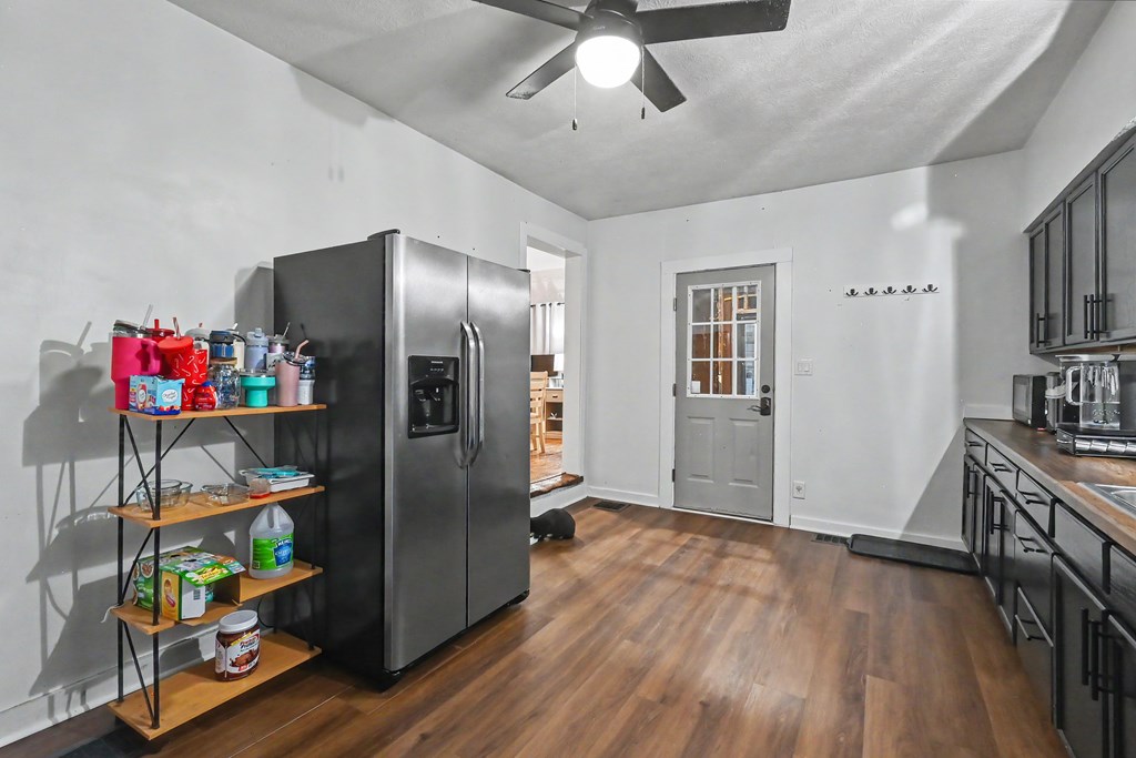 255 Whetstone Street, Bucyrus, Ohio 44820, 2 Bedrooms Bedrooms, ,1 BathroomBathrooms,Residential,For Sale,Whetstone Street,9073103