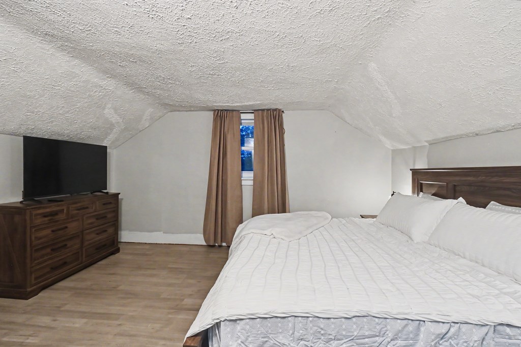 255 Whetstone Street, Bucyrus, Ohio 44820, 2 Bedrooms Bedrooms, ,1 BathroomBathrooms,Residential,For Sale,Whetstone Street,9073103