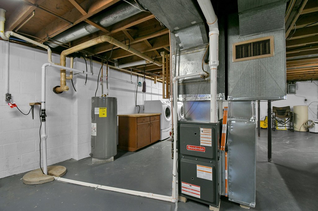 3326 Fox Rd, Lexington, Ohio 44904, 3 Bedrooms Bedrooms, ,1 BathroomBathrooms,Residential,For Sale,Fox Rd,9073104