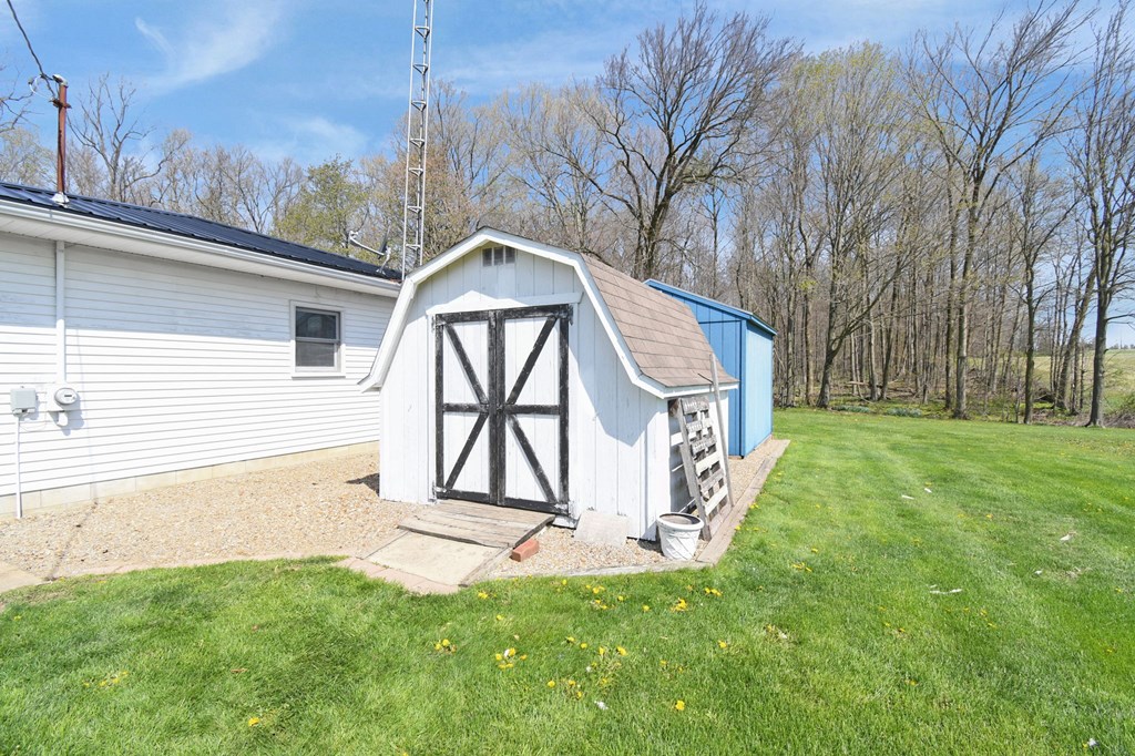 3326 Fox Rd, Lexington, Ohio 44904, 3 Bedrooms Bedrooms, ,1 BathroomBathrooms,Residential,For Sale,Fox Rd,9073104