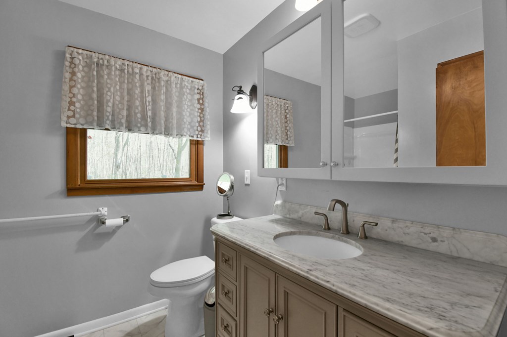 3326 Fox Rd, Lexington, Ohio 44904, 3 Bedrooms Bedrooms, ,1 BathroomBathrooms,Residential,For Sale,Fox Rd,9073104