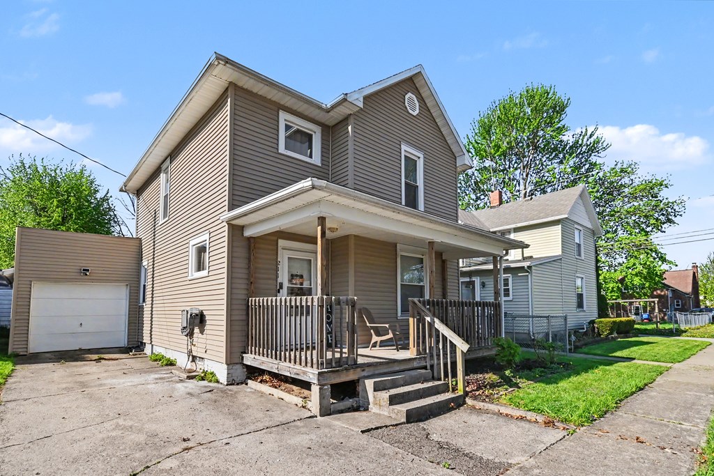 211 W Center Street, Bucyrus, Ohio 44820, 2 Bedrooms Bedrooms, ,1 BathroomBathrooms,Residential,For Sale,Center Street,9073107 211 W Center Street, Bucyrus, Ohio 44820, 2 Bedrooms Bedrooms, ,1 BathroomBathrooms,Residential,For Sale,Center Street,9073107