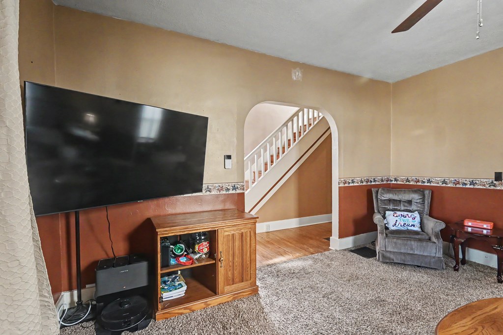 211 W Center Street, Bucyrus, Ohio 44820, 2 Bedrooms Bedrooms, ,1 BathroomBathrooms,Residential,For Sale,Center Street,9073107 211 W Center Street, Bucyrus, Ohio 44820, 2 Bedrooms Bedrooms, ,1 BathroomBathrooms,Residential,For Sale,Center Street,9073107