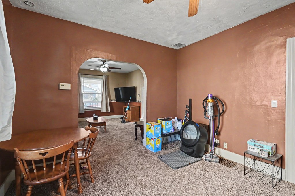 211 W Center Street, Bucyrus, Ohio 44820, 2 Bedrooms Bedrooms, ,1 BathroomBathrooms,Residential,For Sale,Center Street,9073107 211 W Center Street, Bucyrus, Ohio 44820, 2 Bedrooms Bedrooms, ,1 BathroomBathrooms,Residential,For Sale,Center Street,9073107