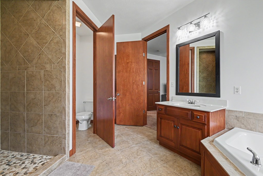 598 Bollinger Rd, Bellville, Ohio 44813, 4 Bedrooms Bedrooms, ,4 BathroomsBathrooms,Residential,For Sale,Bollinger Rd,9073108