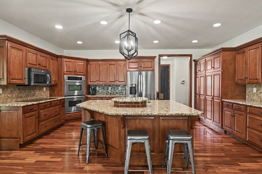 598 Bollinger Rd, Bellville, Ohio 44813, 4 Bedrooms Bedrooms, ,4 BathroomsBathrooms,Residential,For Sale,Bollinger Rd,9073108