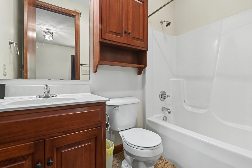 598 Bollinger Rd, Bellville, Ohio 44813, 4 Bedrooms Bedrooms, ,4 BathroomsBathrooms,Residential,For Sale,Bollinger Rd,9073108