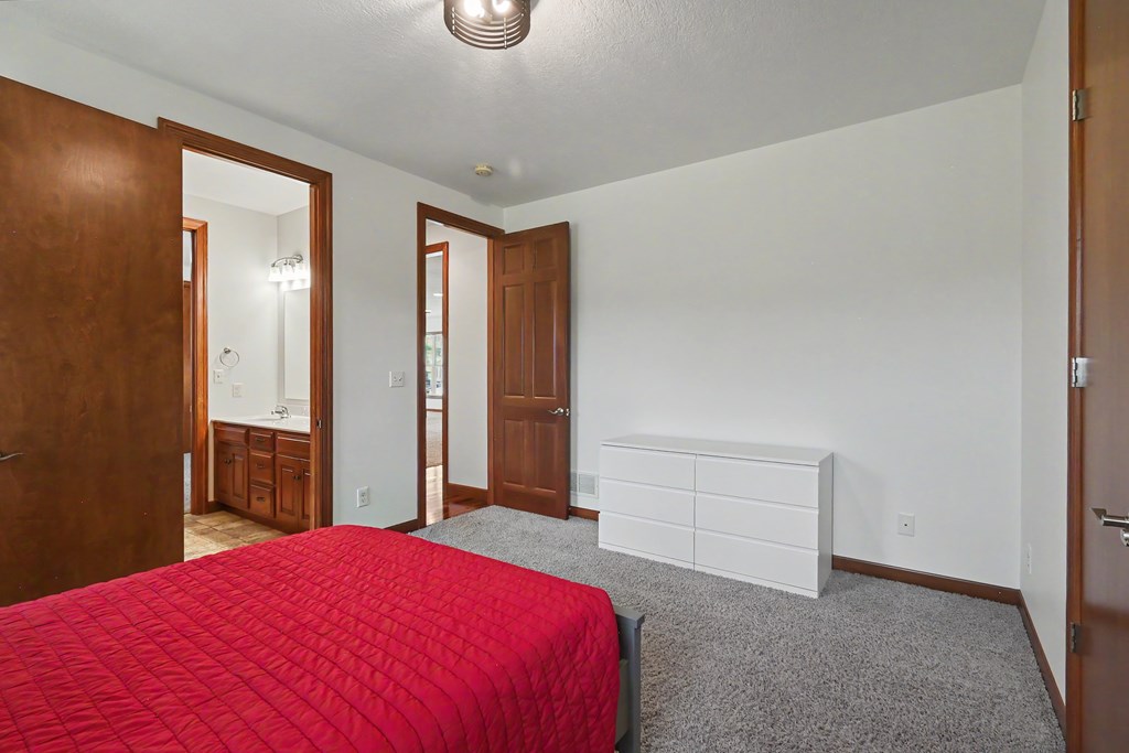 598 Bollinger Rd, Bellville, Ohio 44813, 4 Bedrooms Bedrooms, ,4 BathroomsBathrooms,Residential,For Sale,Bollinger Rd,9073108