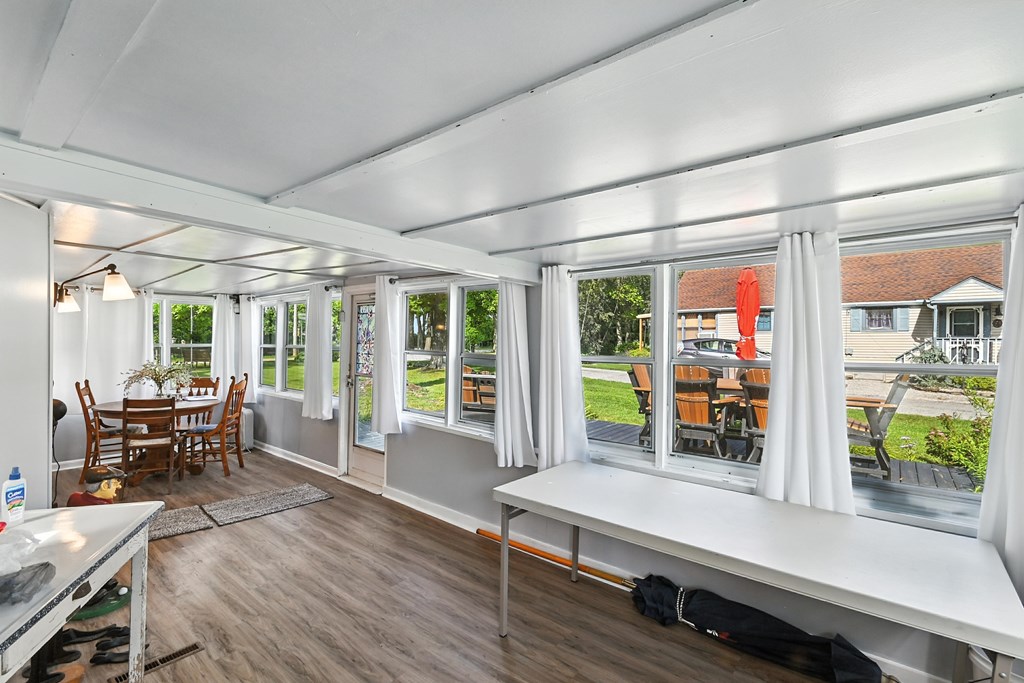 15 Park Circle Dr., Crestline, Ohio 44827, 2 Bedrooms Bedrooms, ,1 BathroomBathrooms,Residential,For Sale,Park Circle Dr.,9073126