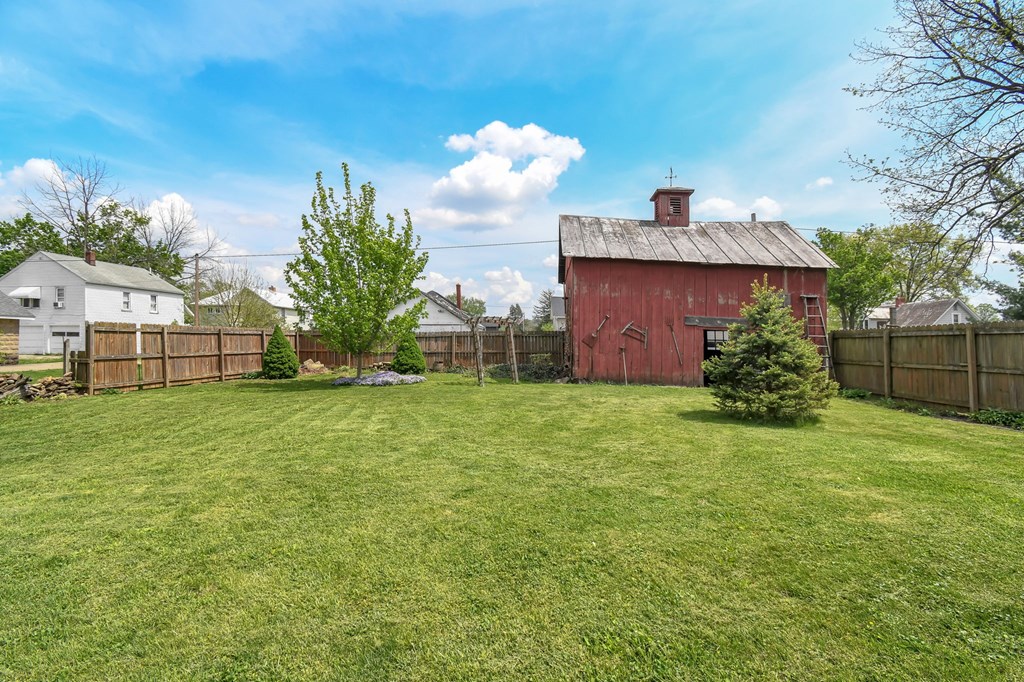 112 N Catherine Street, Mount Vernon, Ohio 43050, 2 Bedrooms Bedrooms, ,1 BathroomBathrooms,Residential,For Sale,Catherine Street,9073155