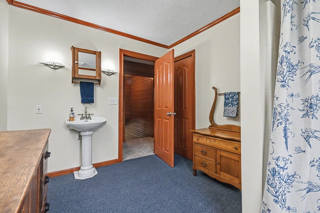 4637 Johnsville Road, Centerburg, Ohio 43011, 3 Bedrooms Bedrooms, ,2 BathroomsBathrooms,Residential,For Sale,Johnsville Road,9073183