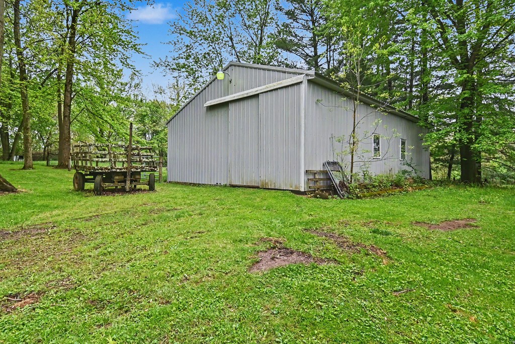 4637 Johnsville Road, Centerburg, Ohio 43011, 3 Bedrooms Bedrooms, ,2 BathroomsBathrooms,Residential,For Sale,Johnsville Road,9073183