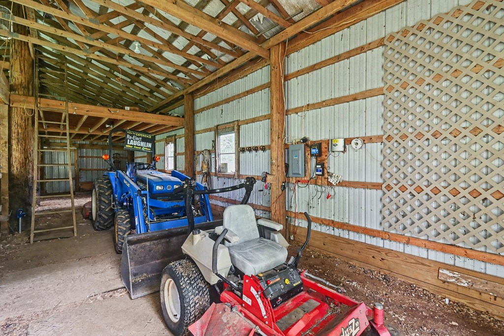 4637 Johnsville Road, Centerburg, Ohio 43011, 3 Bedrooms Bedrooms, ,2 BathroomsBathrooms,Residential,For Sale,Johnsville Road,9073183