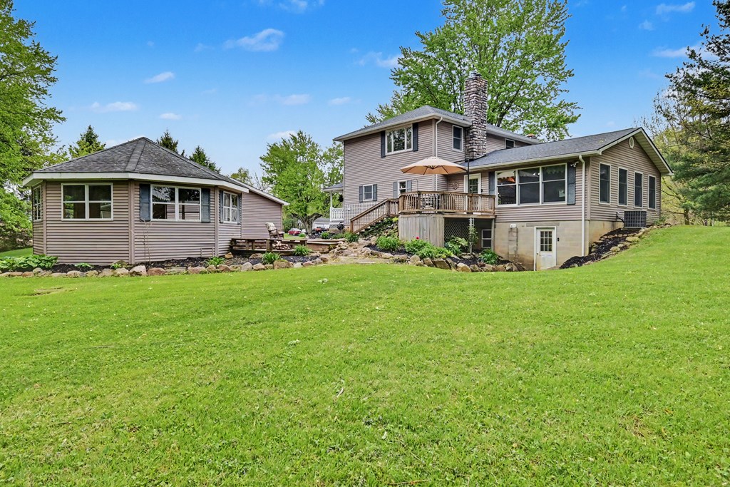 4637 Johnsville Road, Centerburg, Ohio 43011, 3 Bedrooms Bedrooms, ,2 BathroomsBathrooms,Residential,For Sale,Johnsville Road,9073183