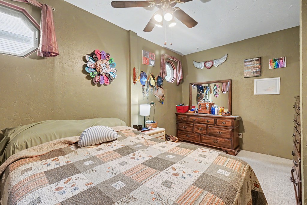 427 Wallace Avenue, Bucyrus, Ohio 44820, 2 Bedrooms Bedrooms, ,2 BathroomsBathrooms,Residential,For Sale,Wallace Avenue,9073196 427 Wallace Avenue, Bucyrus, Ohio 44820, 2 Bedrooms Bedrooms, ,2 BathroomsBathrooms,Residential,For Sale,Wallace Avenue,9073196