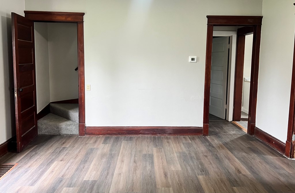 131 Home Avenue, Mansfield, Ohio 44902, 4 Bedrooms Bedrooms, ,2 BathroomsBathrooms,Residential,For Sale,Home Avenue,9073198