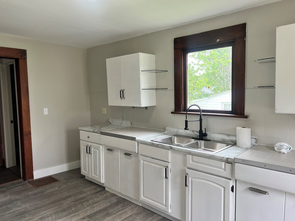 131 Home Avenue, Mansfield, Ohio 44902, 4 Bedrooms Bedrooms, ,2 BathroomsBathrooms,Residential,For Sale,Home Avenue,9073198