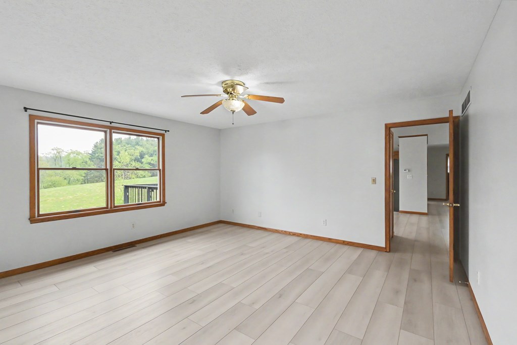 254 W Durbin Circle, Bellville, Ohio 44813, 3 Bedrooms Bedrooms, ,2 BathroomsBathrooms,Residential,For Sale,Durbin Circle,9073201
