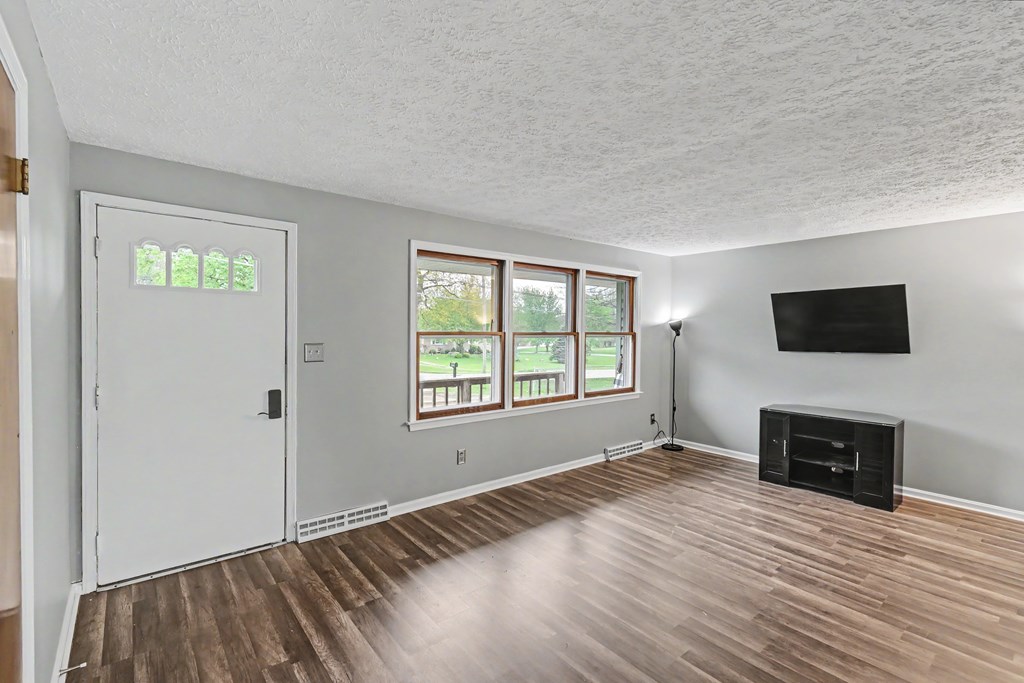 545 Reed Rd, Mansfield, Ohio 44903, 3 Bedrooms Bedrooms, ,1 BathroomBathrooms,Residential,For Sale,Reed Rd,9073209