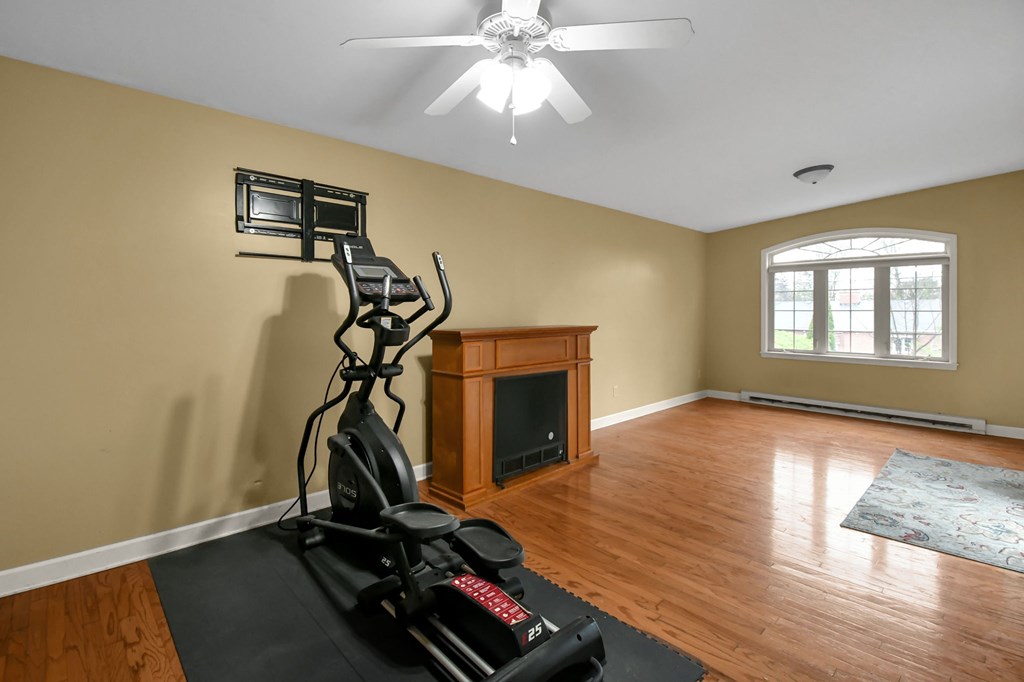 356 Townview Circle North, Mansfield, Ohio 44907, 4 Bedrooms Bedrooms, ,3 BathroomsBathrooms,Residential,For Sale,Townview Circle North,9073237 356 Townview Circle North, Mansfield, Ohio 44907, 4 Bedrooms Bedrooms, ,3 BathroomsBathrooms,Residential,For Sale,Townview Circle North,9073237
