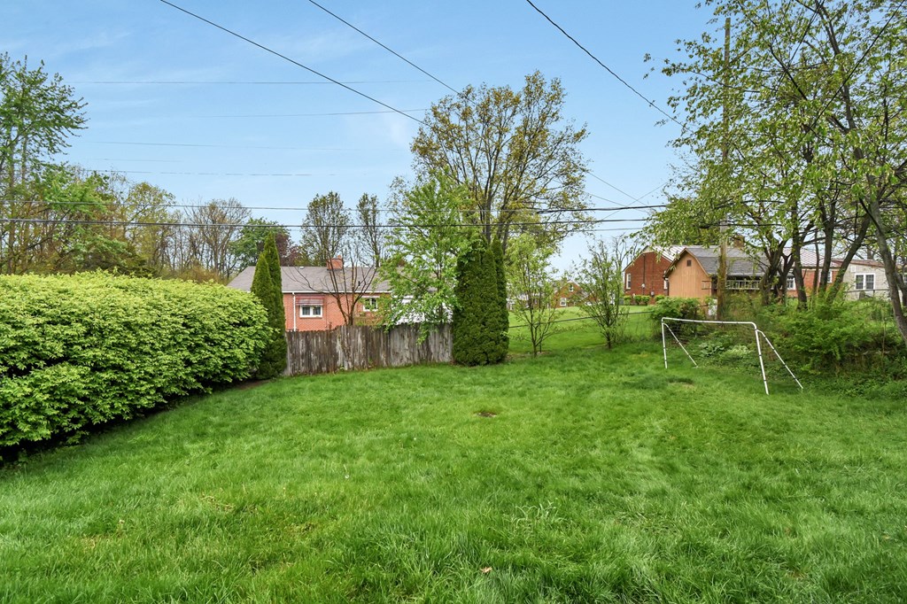 356 Townview Circle North, Mansfield, Ohio 44907, 4 Bedrooms Bedrooms, ,3 BathroomsBathrooms,Residential,For Sale,Townview Circle North,9073237 356 Townview Circle North, Mansfield, Ohio 44907, 4 Bedrooms Bedrooms, ,3 BathroomsBathrooms,Residential,For Sale,Townview Circle North,9073237