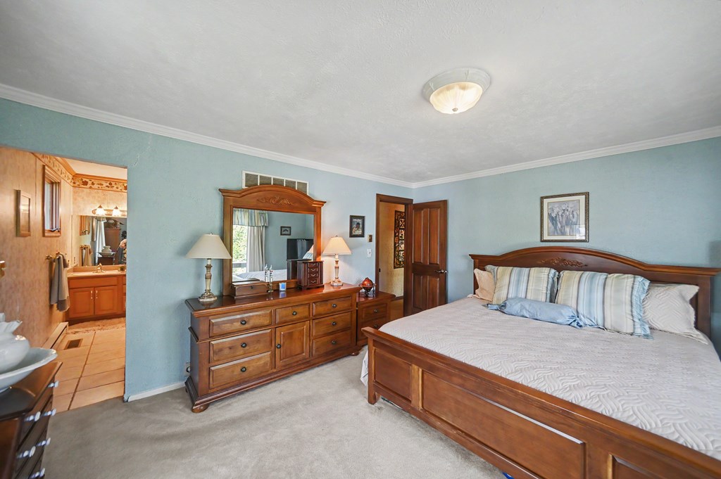 2884 Clearview Drive, Lexington, Ohio 44904, 4 Bedrooms Bedrooms, ,2 BathroomsBathrooms,Residential,For Sale,Clearview Drive,9073250