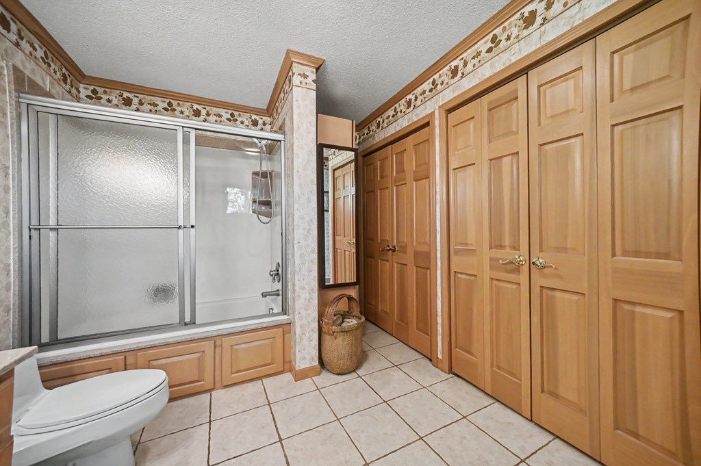 2884 Clearview Drive, Lexington, Ohio 44904, 4 Bedrooms Bedrooms, ,2 BathroomsBathrooms,Residential,For Sale,Clearview Drive,9073250