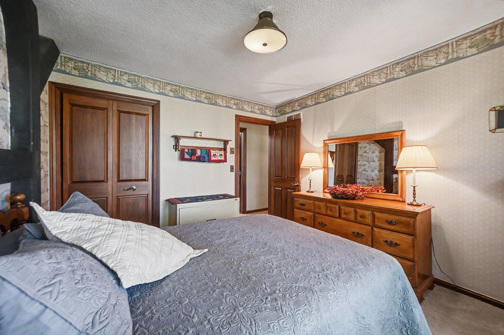 2884 Clearview Drive, Lexington, Ohio 44904, 4 Bedrooms Bedrooms, ,2 BathroomsBathrooms,Residential,For Sale,Clearview Drive,9073250