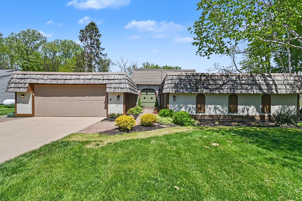 2884 Clearview Drive, Lexington, Ohio 44904, 4 Bedrooms Bedrooms, ,2 BathroomsBathrooms,Residential,For Sale,Clearview Drive,9073250
