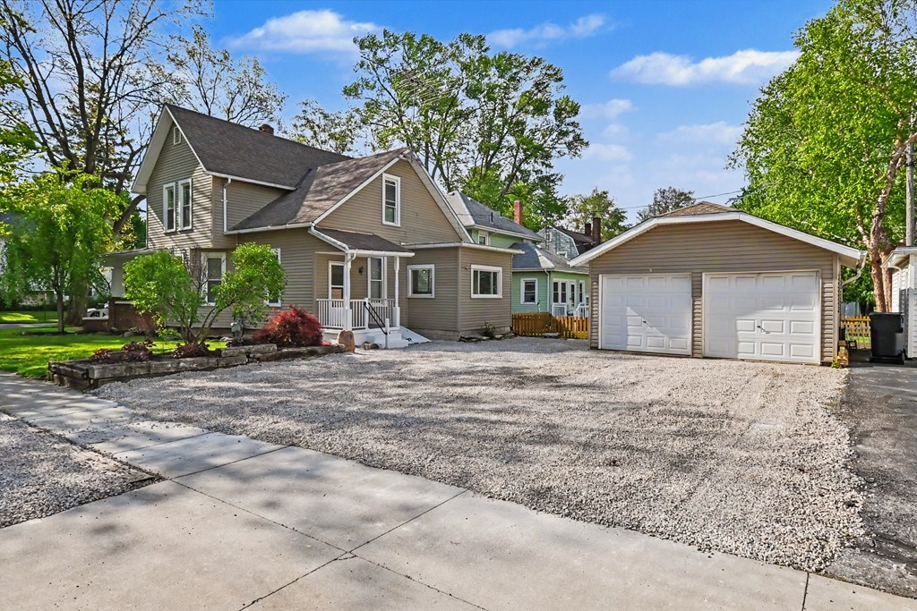 201 Gill Avenue, Galion, Ohio 44833, 4 Bedrooms Bedrooms, ,2 BathroomsBathrooms,Residential,For Sale,Gill Avenue,9073254 201 Gill Avenue, Galion, Ohio 44833, 4 Bedrooms Bedrooms, ,2 BathroomsBathrooms,Residential,For Sale,Gill Avenue,9073254