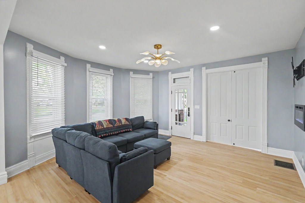 201 Gill Avenue, Galion, Ohio 44833, 4 Bedrooms Bedrooms, ,2 BathroomsBathrooms,Residential,For Sale,Gill Avenue,9073254 201 Gill Avenue, Galion, Ohio 44833, 4 Bedrooms Bedrooms, ,2 BathroomsBathrooms,Residential,For Sale,Gill Avenue,9073254