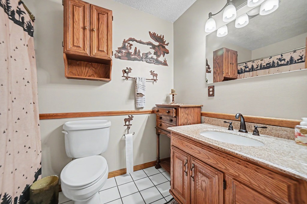 725 Hoover Road, Mansfield, Ohio 44905, 3 Bedrooms Bedrooms, ,3 BathroomsBathrooms,Residential,For Sale,Hoover Road,9073277