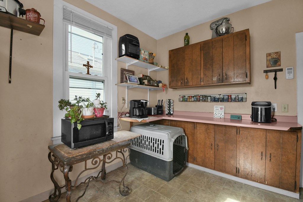 1120 N Sandusky Avenue, Bucyrus, Ohio 44820, 2 Bedrooms Bedrooms, ,1 BathroomBathrooms,Residential,For Sale,Sandusky Avenue,9073284