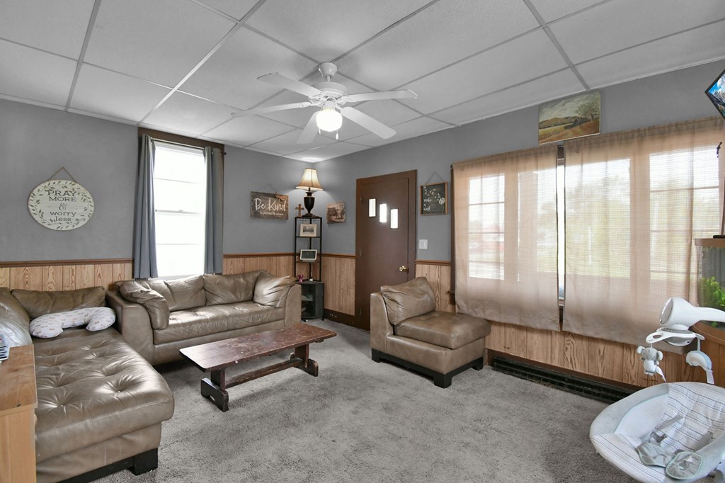 1120 N Sandusky Avenue, Bucyrus, Ohio 44820, 2 Bedrooms Bedrooms, ,1 BathroomBathrooms,Residential,For Sale,Sandusky Avenue,9073284