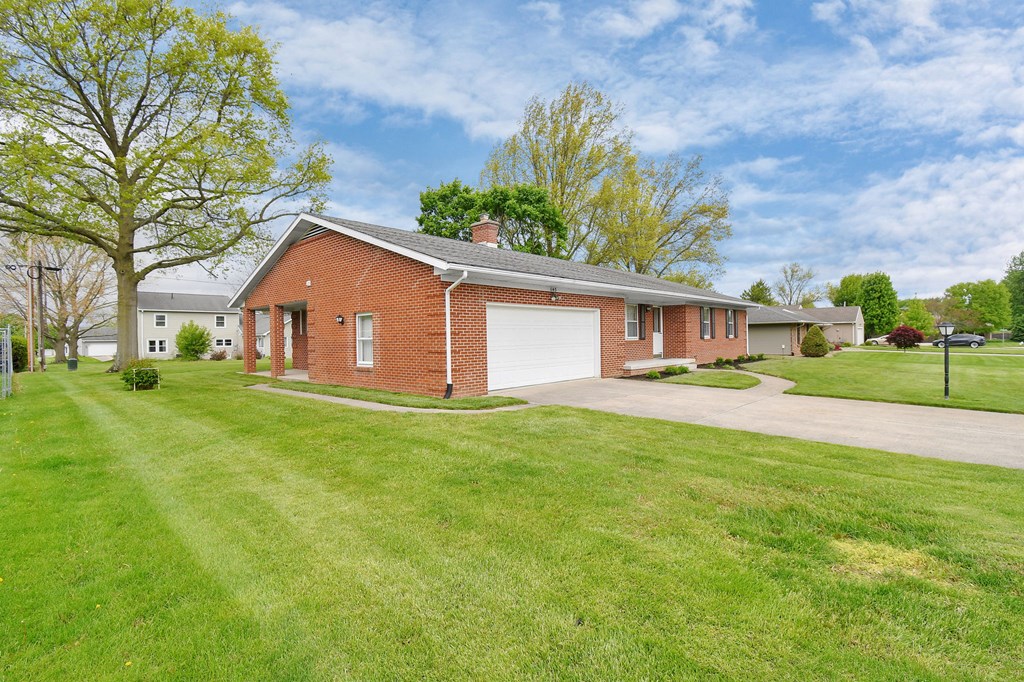 1145 Lynne Avenue, Bucyrus, Ohio 44820, 4 Bedrooms Bedrooms, ,2 BathroomsBathrooms,Residential,For Sale,Lynne Avenue,9073285