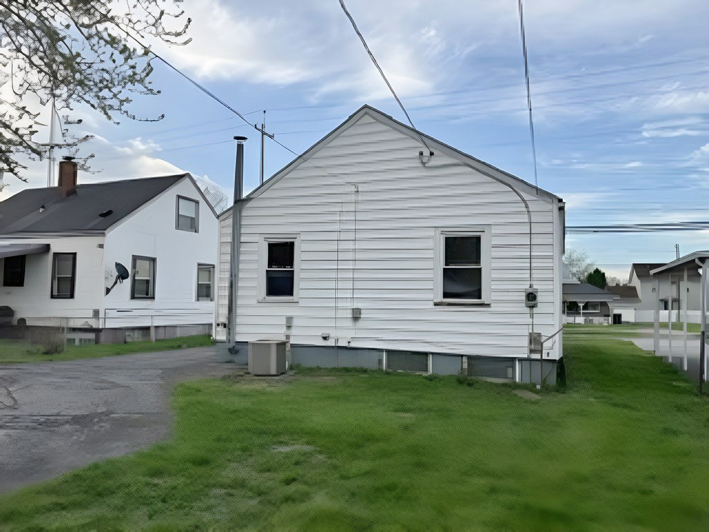 623 E 4th Street, Lima, Ohio 45804, 2 Bedrooms Bedrooms, ,1 BathroomBathrooms,Residential,For Sale,4th Street,9073306 623 E 4th Street, Lima, Ohio 45804, 2 Bedrooms Bedrooms, ,1 BathroomBathrooms,Residential,For Sale,4th Street,9073306