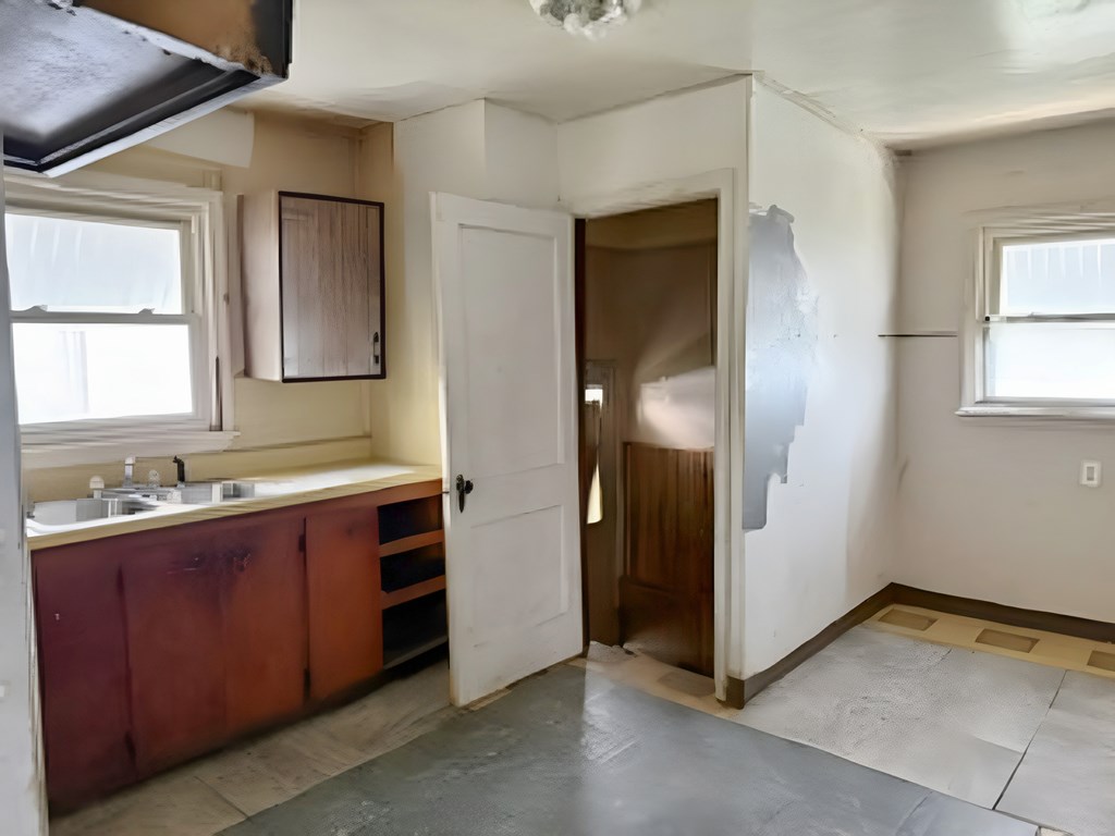 623 E 4th Street, Lima, Ohio 45804, 2 Bedrooms Bedrooms, ,1 BathroomBathrooms,Residential,For Sale,4th Street,9073306 623 E 4th Street, Lima, Ohio 45804, 2 Bedrooms Bedrooms, ,1 BathroomBathrooms,Residential,For Sale,4th Street,9073306