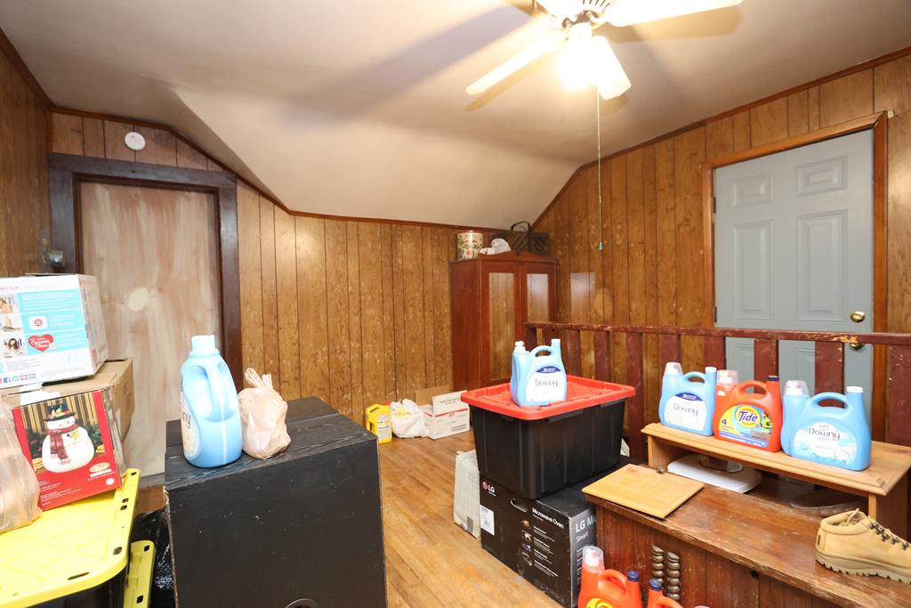 205 Hedges Street, Mansfield, Ohio 44902, 3 Bedrooms Bedrooms, ,1 BathroomBathrooms,Residential,For Sale,Hedges Street,9073309