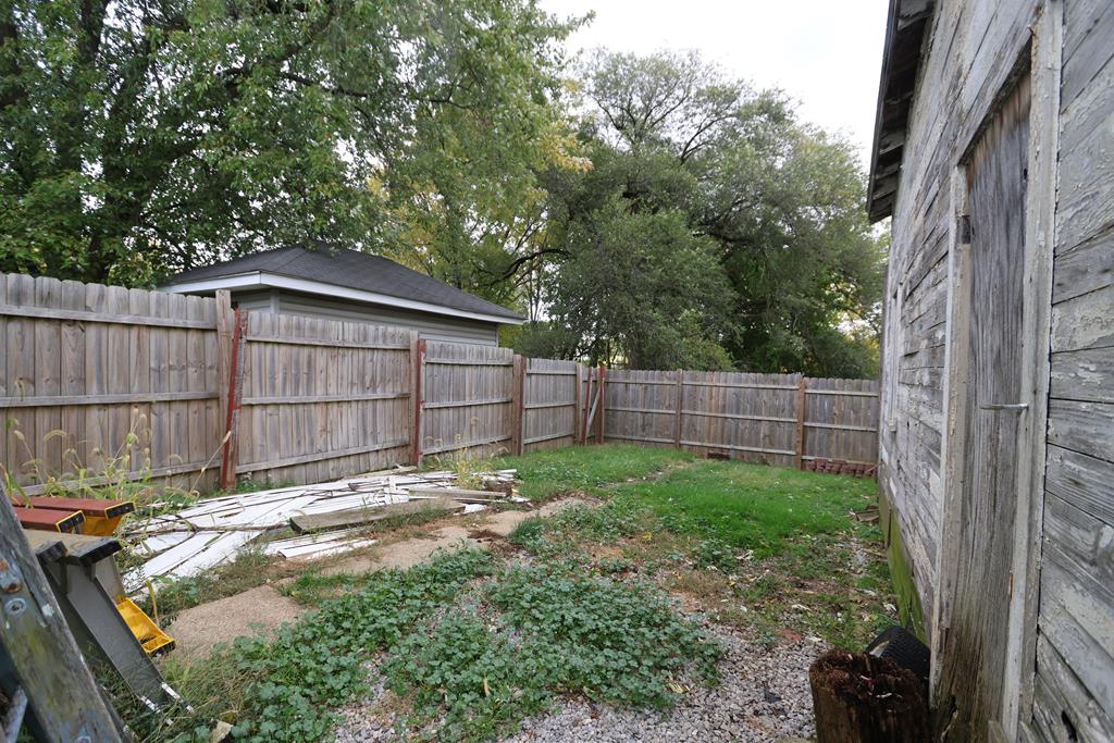 205 Hedges Street, Mansfield, Ohio 44902, 3 Bedrooms Bedrooms, ,1 BathroomBathrooms,Residential,For Sale,Hedges Street,9073309