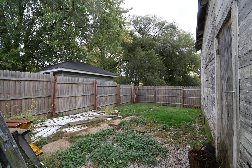 205 Hedges Street, Mansfield, Ohio 44902, 3 Bedrooms Bedrooms, ,1 BathroomBathrooms,Residential,For Sale,Hedges Street,9073309