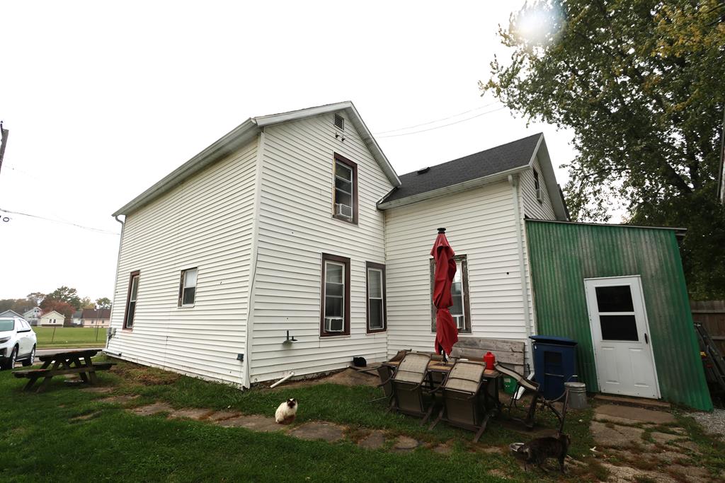 205 Hedges Street, Mansfield, Ohio 44902, 3 Bedrooms Bedrooms, ,1 BathroomBathrooms,Residential,For Sale,Hedges Street,9073309