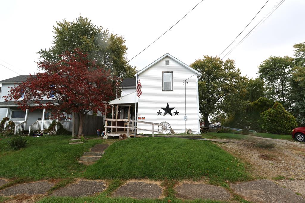 205 Hedges Street, Mansfield, Ohio 44902, 3 Bedrooms Bedrooms, ,1 BathroomBathrooms,Residential,For Sale,Hedges Street,9073309