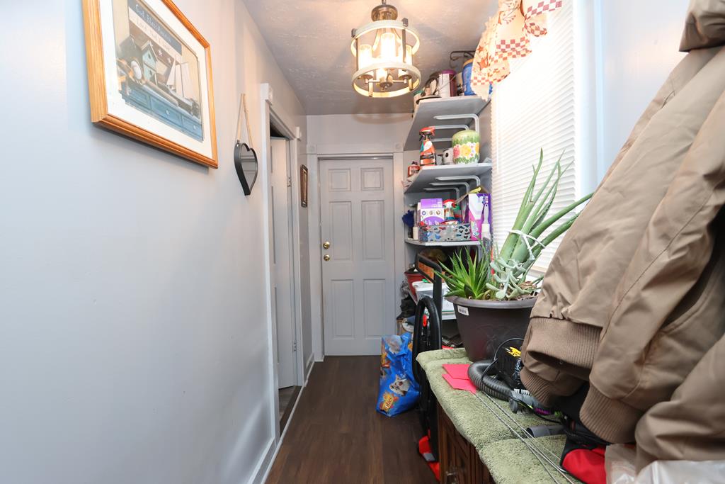 205 Hedges Street, Mansfield, Ohio 44902, 3 Bedrooms Bedrooms, ,1 BathroomBathrooms,Residential,For Sale,Hedges Street,9073309