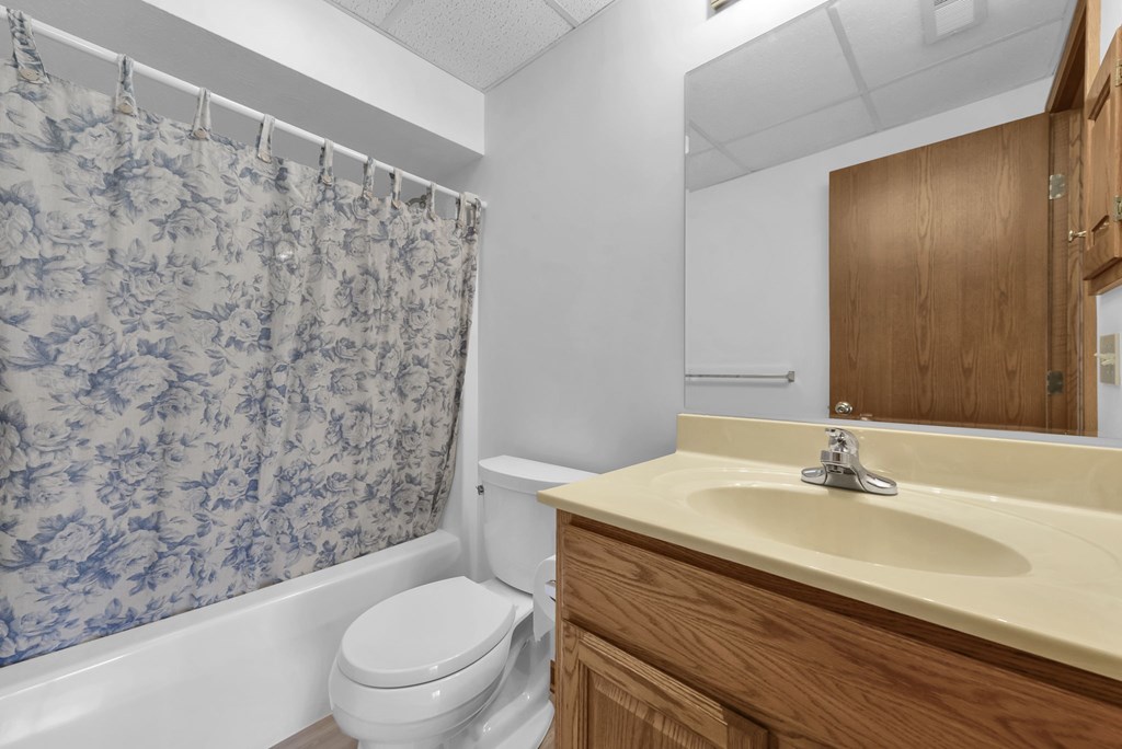 29 Longitude Drive, Mount Vernon, Ohio 43050, 3 Bedrooms Bedrooms, ,2 BathroomsBathrooms,Residential,For Sale,Longitude Drive,9073313 29 Longitude Drive, Mount Vernon, Ohio 43050, 3 Bedrooms Bedrooms, ,2 BathroomsBathrooms,Residential,For Sale,Longitude Drive,9073313