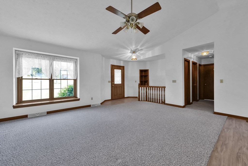 29 Longitude Drive, Mount Vernon, Ohio 43050, 3 Bedrooms Bedrooms, ,2 BathroomsBathrooms,Residential,For Sale,Longitude Drive,9073313 29 Longitude Drive, Mount Vernon, Ohio 43050, 3 Bedrooms Bedrooms, ,2 BathroomsBathrooms,Residential,For Sale,Longitude Drive,9073313