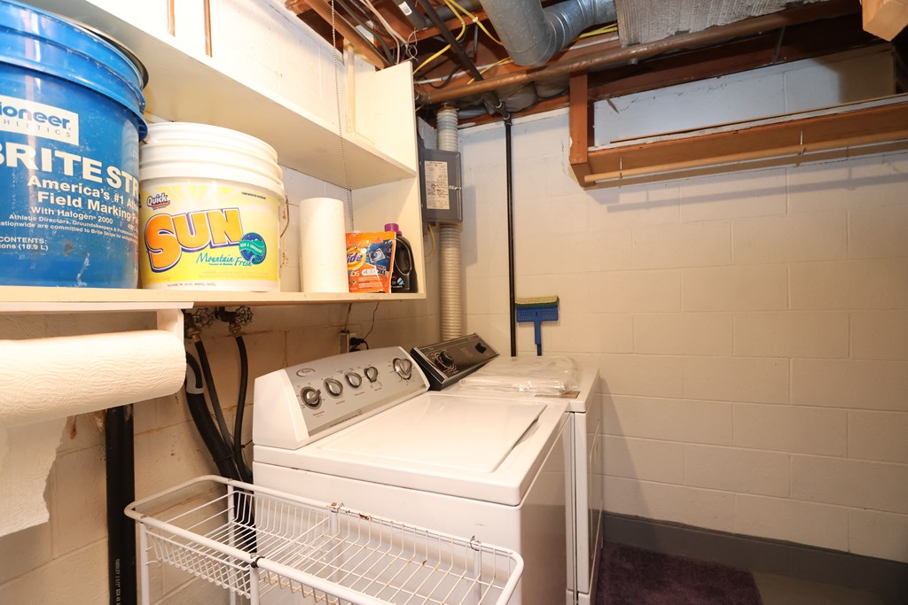 800 Fairview Ave, Galion, Ohio 44833, 3 Bedrooms Bedrooms, ,1 BathroomBathrooms,Residential,For Sale,Fairview Ave,9073371 800 Fairview Ave, Galion, Ohio 44833, 3 Bedrooms Bedrooms, ,1 BathroomBathrooms,Residential,For Sale,Fairview Ave,9073371