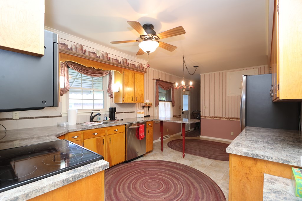 800 Fairview Ave, Galion, Ohio 44833, 3 Bedrooms Bedrooms, ,1 BathroomBathrooms,Residential,For Sale,Fairview Ave,9073371 800 Fairview Ave, Galion, Ohio 44833, 3 Bedrooms Bedrooms, ,1 BathroomBathrooms,Residential,For Sale,Fairview Ave,9073371
