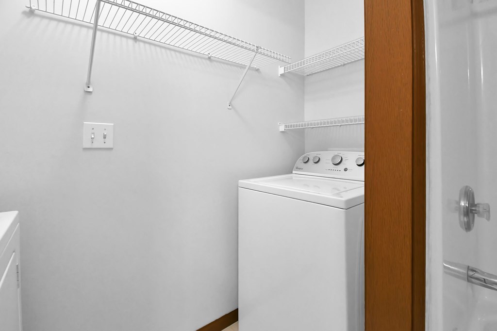 653 Villa Drive, Ontario, Ohio 44906, 2 Bedrooms Bedrooms, ,2 BathroomsBathrooms,Residential,For Sale,Villa Drive,9073390 653 Villa Drive, Ontario, Ohio 44906, 2 Bedrooms Bedrooms, ,2 BathroomsBathrooms,Residential,For Sale,Villa Drive,9073390