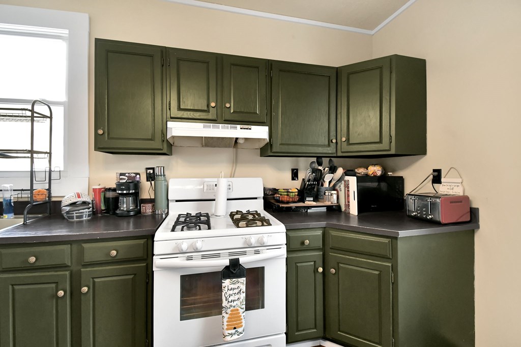 903 Reid Street, Bucyrus, Ohio 44820, 4 Bedrooms Bedrooms, ,1 BathroomBathrooms,Residential,For Sale,Reid Street,9073391 903 Reid Street, Bucyrus, Ohio 44820, 4 Bedrooms Bedrooms, ,1 BathroomBathrooms,Residential,For Sale,Reid Street,9073391
