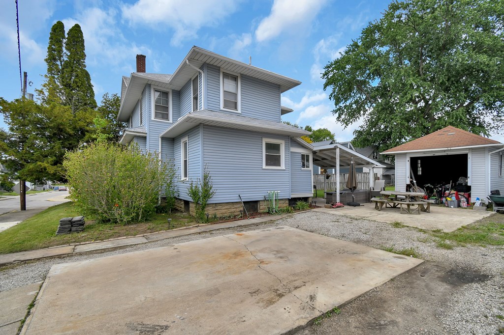 903 Reid Street, Bucyrus, Ohio 44820, 4 Bedrooms Bedrooms, ,1 BathroomBathrooms,Residential,For Sale,Reid Street,9073391 903 Reid Street, Bucyrus, Ohio 44820, 4 Bedrooms Bedrooms, ,1 BathroomBathrooms,Residential,For Sale,Reid Street,9073391